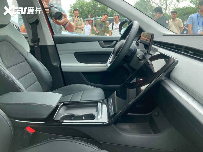 天际ME5售14.99万元起 增程式紧凑SUV
