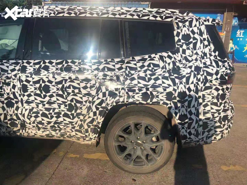 新款Jeep大指挥官谍照 或成都车展亮相