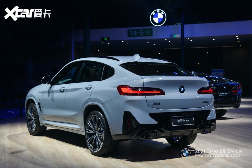 2021成都车展：新BMW X4正式发布亮相