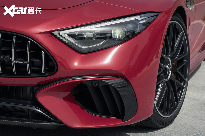 全新梅赛德斯-AMG SL首发 4座的敞篷车