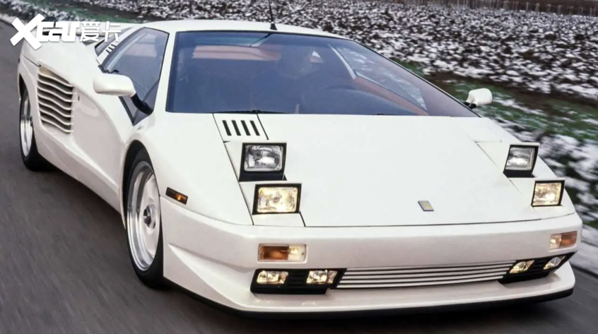 Cizeta V16T