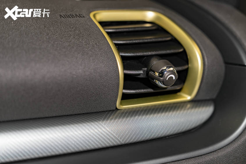 MINI CLUBMAN UNTOLD 自在 特别版