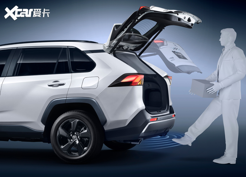 2022款RAV4荣放