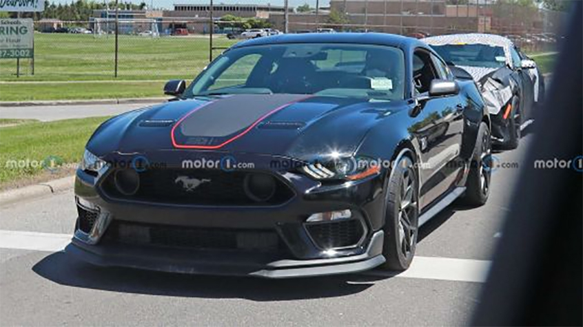 全新福特Mustang最新谍照 有望9月首发