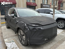 �����ֶ���EX30�����ع� ����С��SUV