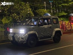 ˫������� ����KiWi����SUV���ε���