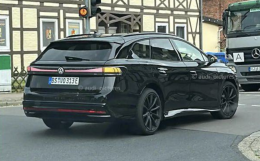 ����ID.7���а����µ��� 2024������