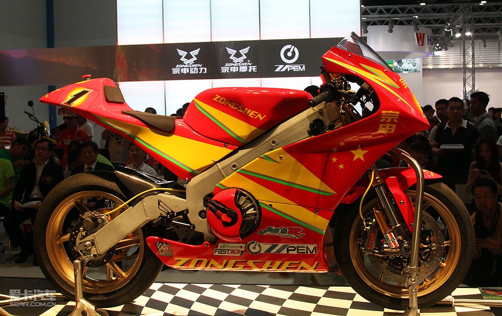 中国宗申车摩托队亮相ttxgp