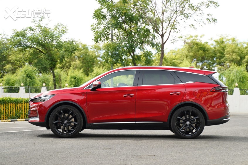 比亚迪汽车2021款唐EV