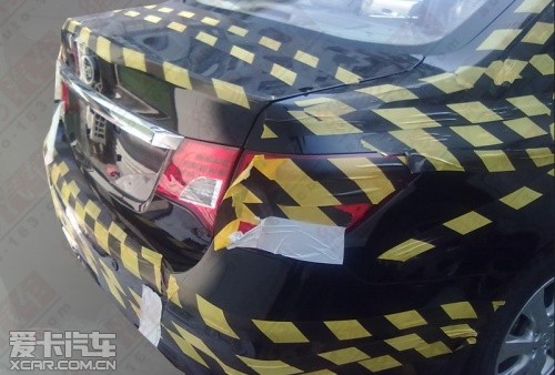 比亚迪中级车