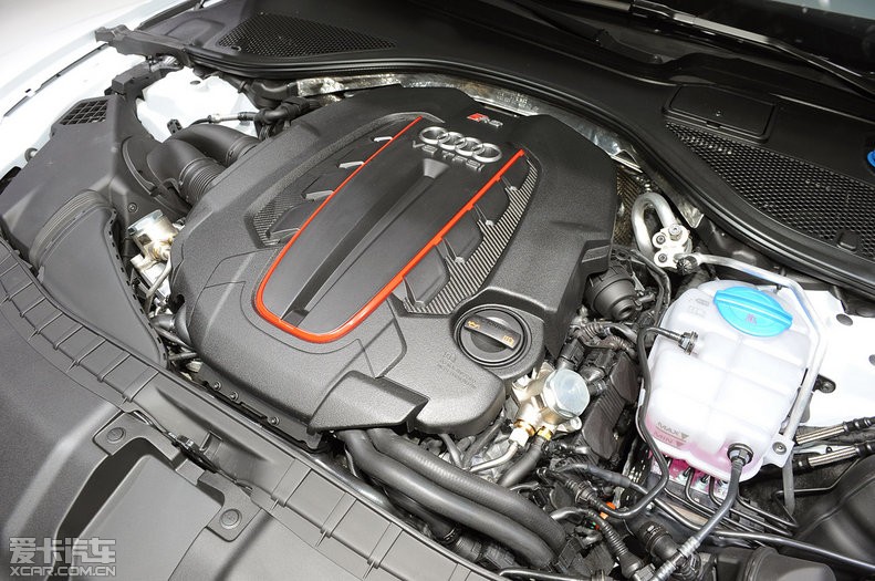 奥迪rs7北美车展发布(6/8)