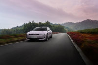 全新AUDI品牌首款车型迎首秀 奥迪刷新豪华品牌电动化新标准