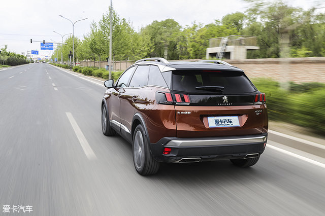 硬汉越野suv 2017新款标致4008最低报价