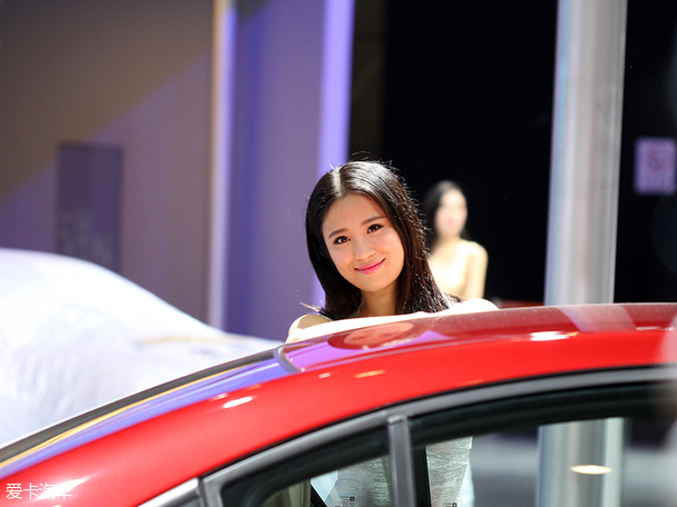 车模追想 2015成都车展养眼好意思女抢先看