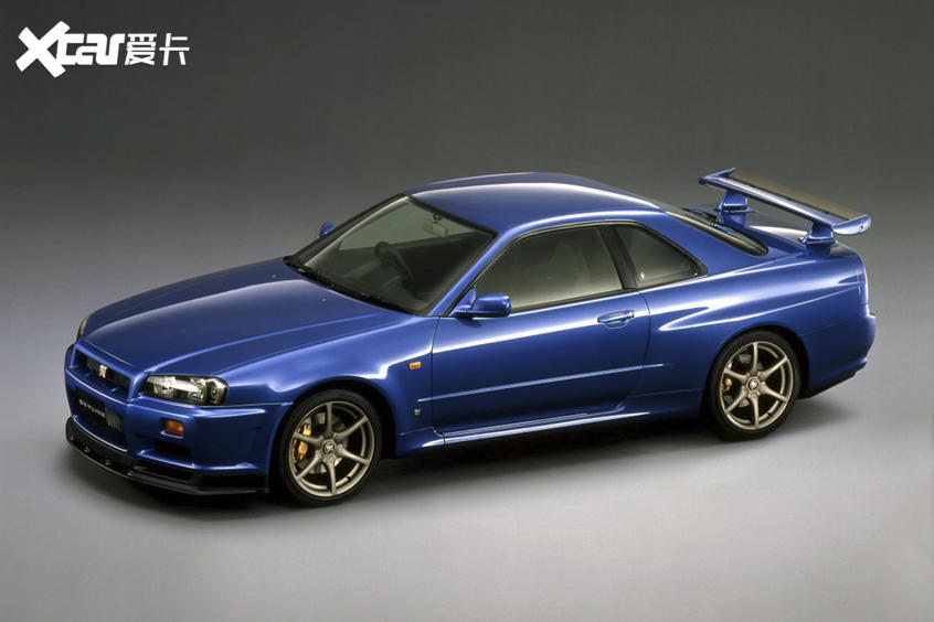 日产skyline Gt R 堪称精髓的rb26时代 多样的r33与r34 爱卡汽车