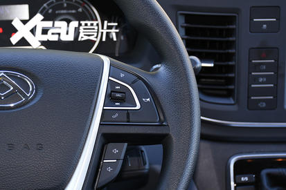 上汽大通V80 PLUS