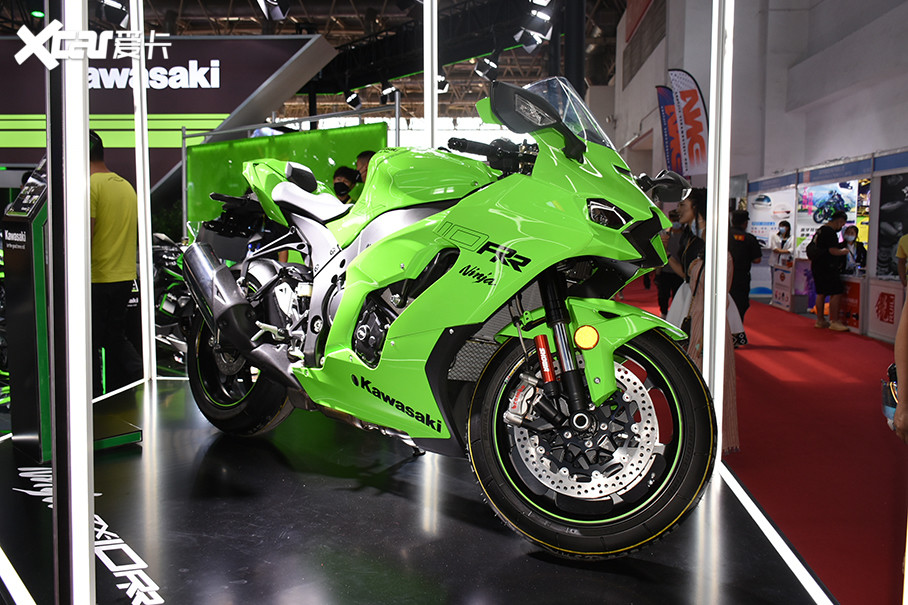 ڴNinja ZX-10RRR泵Ͳ˸ѺϽˡ /ŵɵȣŸǿĶ͸ӾϸҵУ䱸Ȧϧй½ֻ10ֿѾˡ