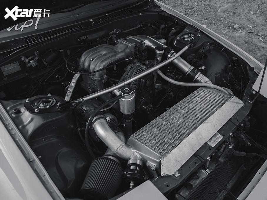 1988RX-7 Turbo IIԭ1.3Lתӷ汾ʽΪ136kW185Ϊ߶ʹָͻץؼޣBorgWarner S257ѹ滻ԭ֣Ϊ֮ƥGlease Manufacturingֹ·ˣصHaltech El...