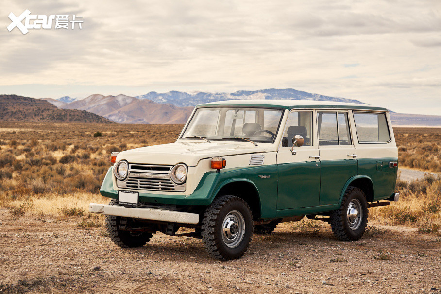 FJ55ϵеΪ1967-1980꣬һ4ȫյĳͣгϵͳFJ40೤2700mmҪΪͰĴгƣС¹ƣĸóͶûкβţֻпβ