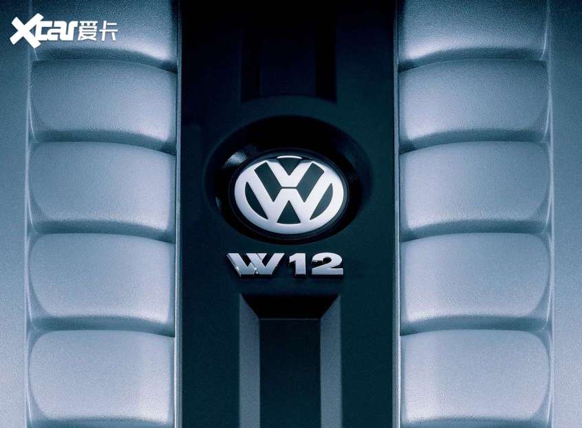 W12