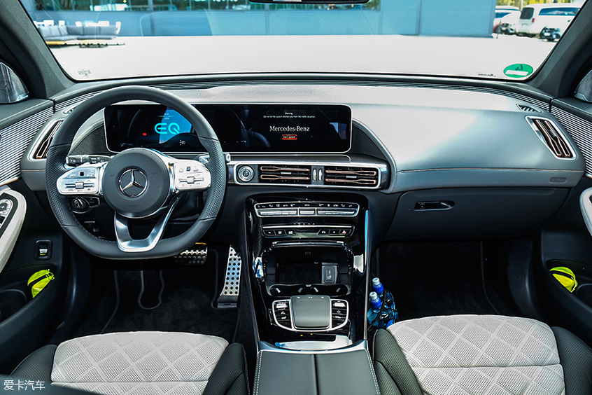 奔驰；EQC；纯电动车；SUV；海外试驾；首次试驾