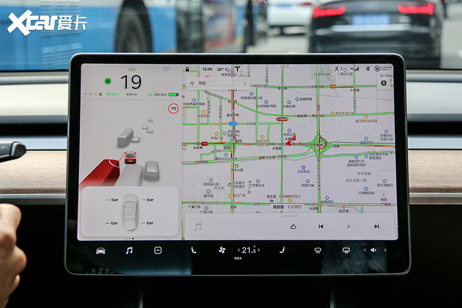 > 特斯拉v10.0车机系统