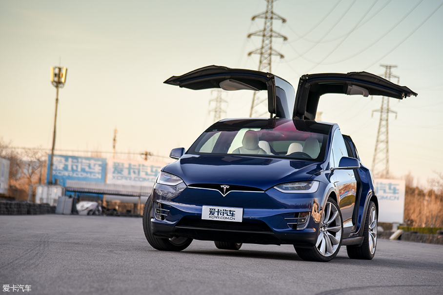 爱卡新能源评测：特斯拉Model X