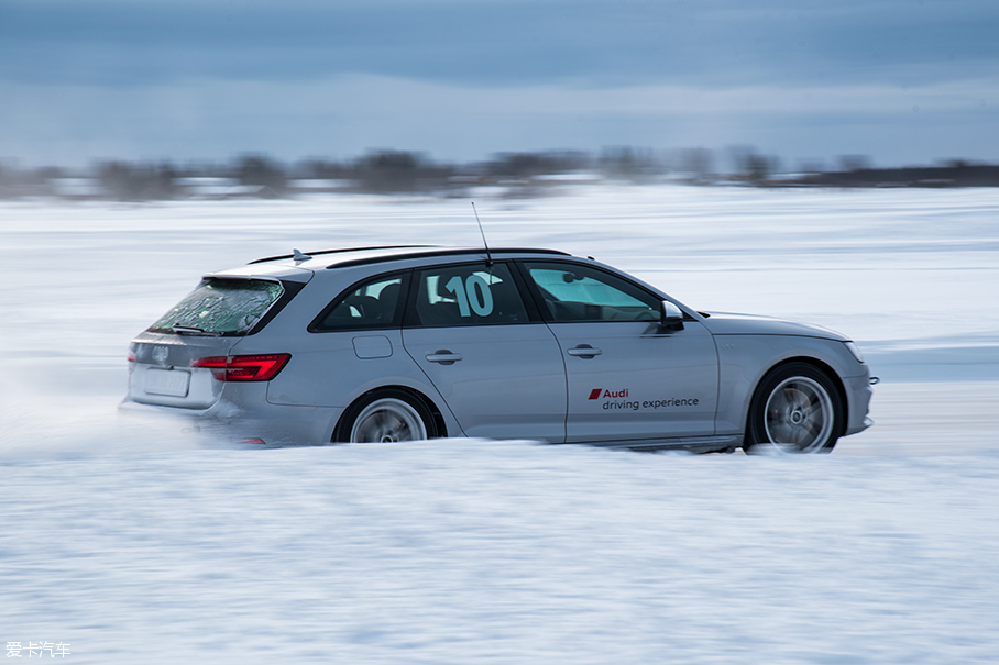 冰雪试驾奥迪S4 Avant