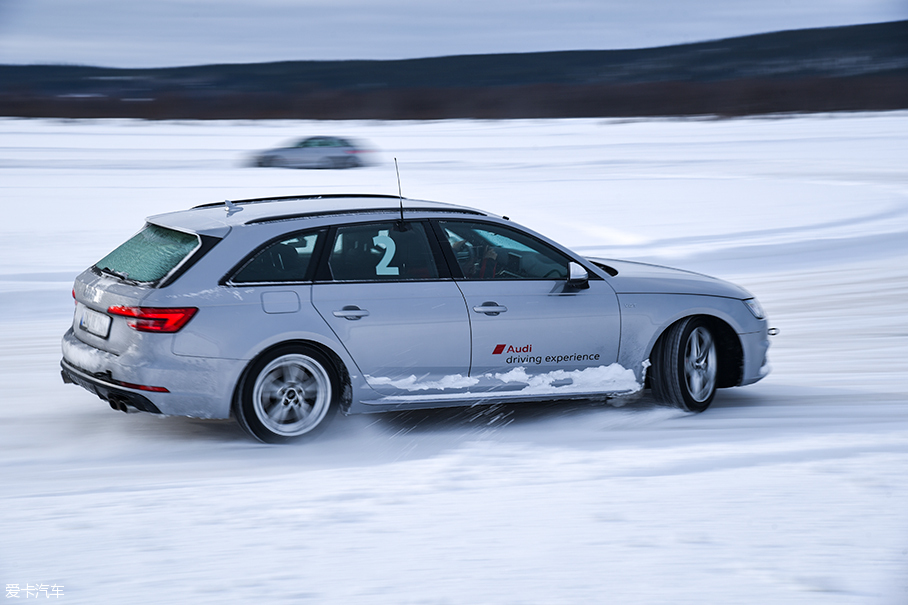 冰雪试驾奥迪S4 Avant