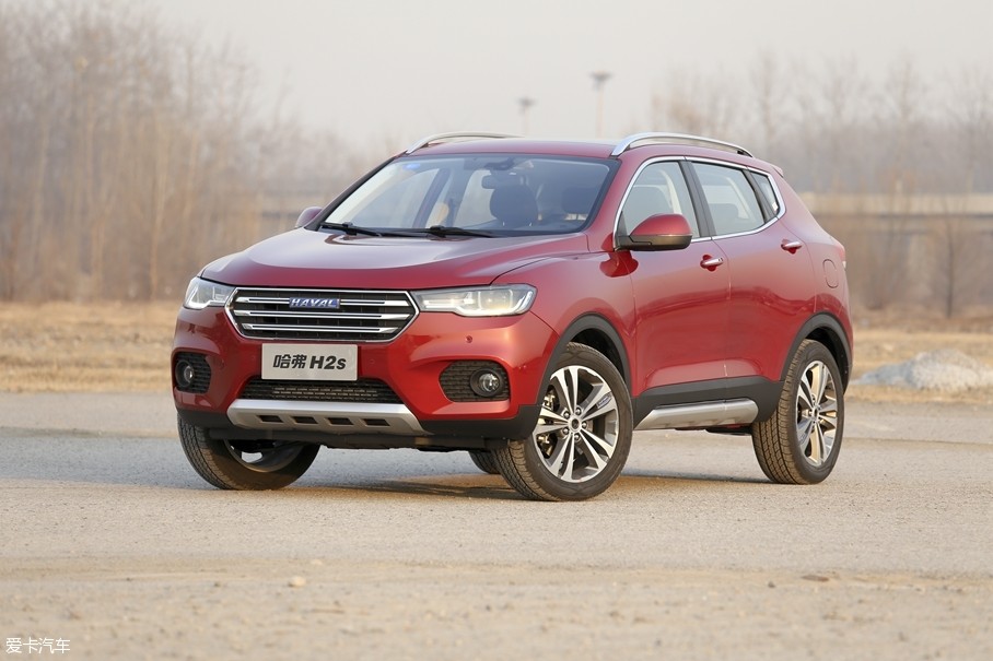 哈弗h2s于2016年的广州车展期间正式上市,定位于小型suv.
