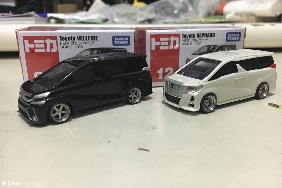 TOMICA