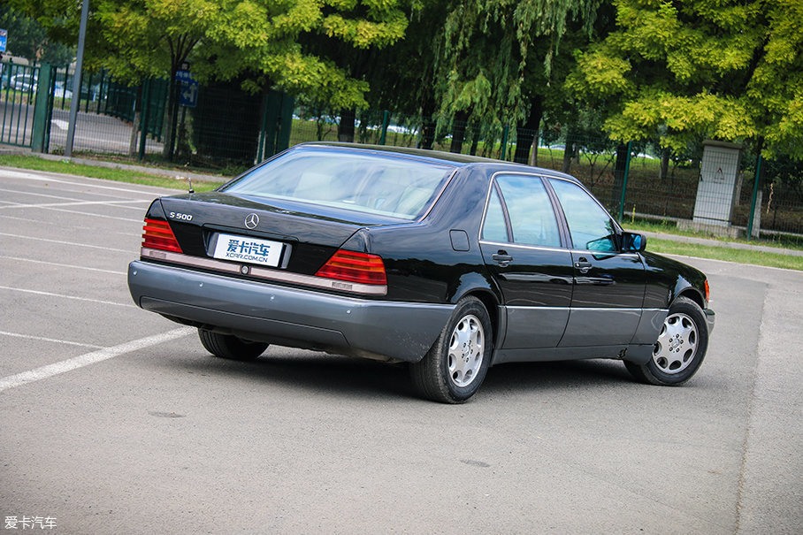 这辆二手"虎头奔"还有一段传奇的故事,据原车主所