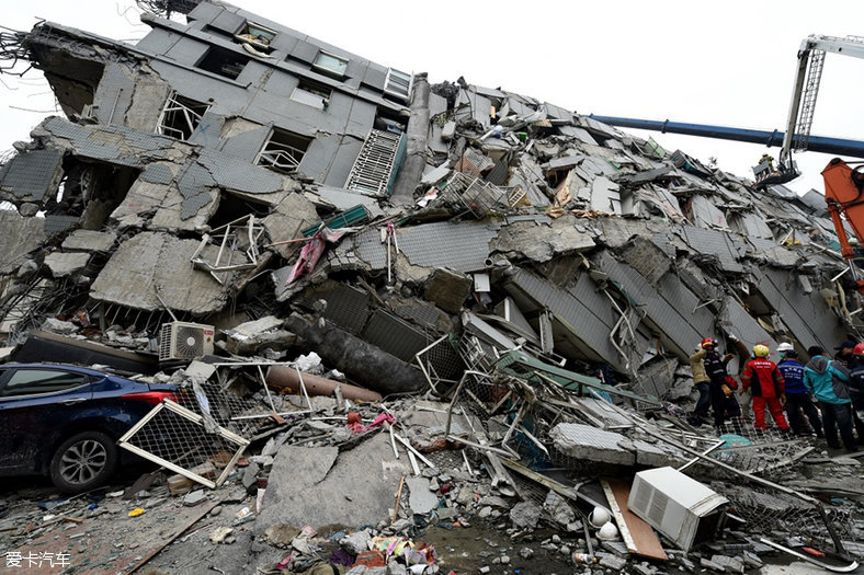 买了"全险"却不赔(17/29)