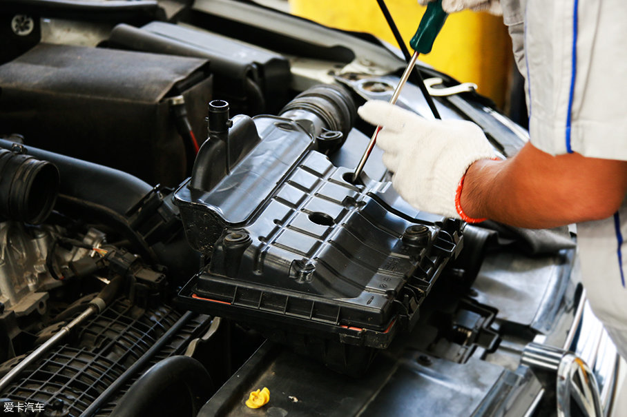 > 贴心快捷速腾保养体验