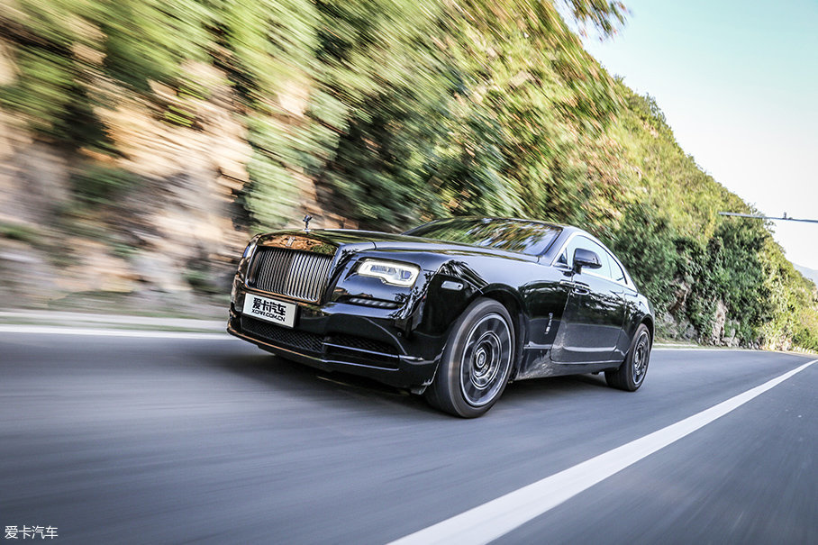 Rolls-Royce Wraith Black Badge