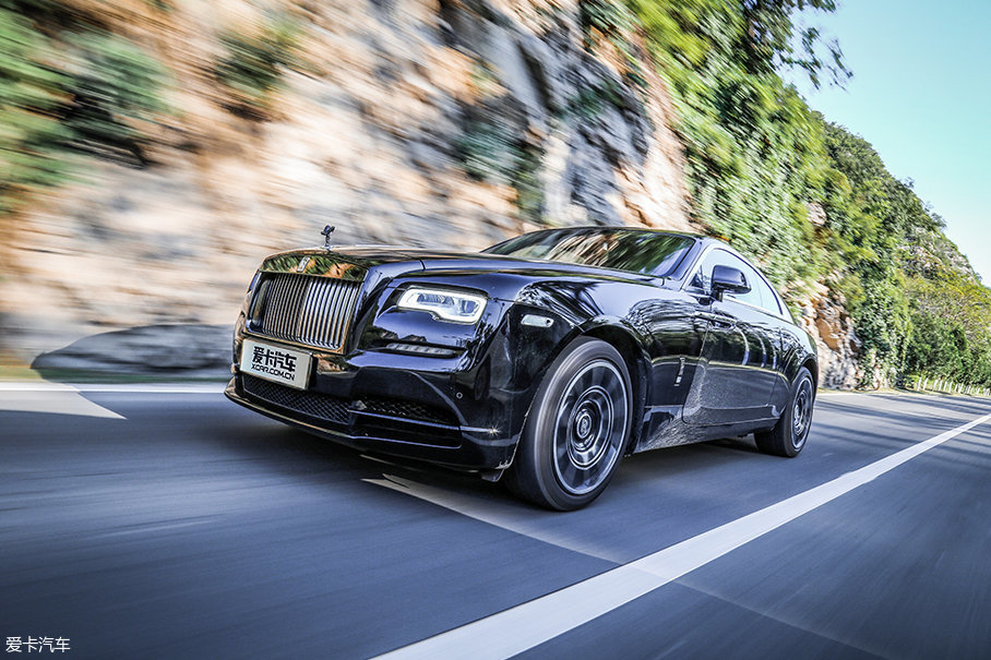 Rolls-Royce Wraith Black Badge