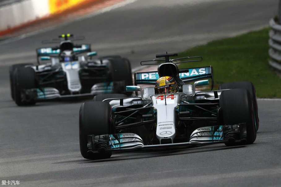 F1