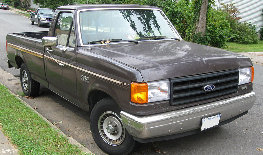 ڰ˴1987-1991:ڰ˴F-150ۺͷûиĶ´ԶʹFϵƤܹõȺ塣