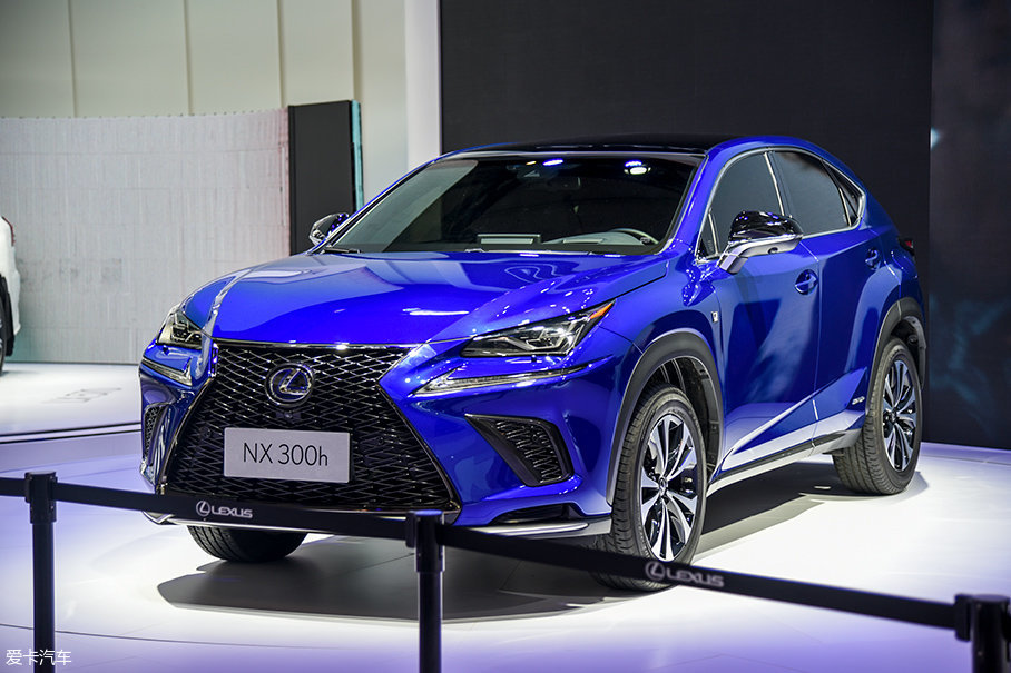 解析雷克萨斯NX300h