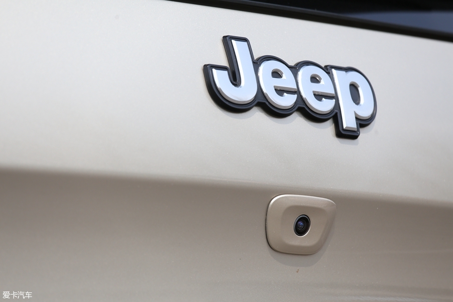 Jeep自由光评测体系