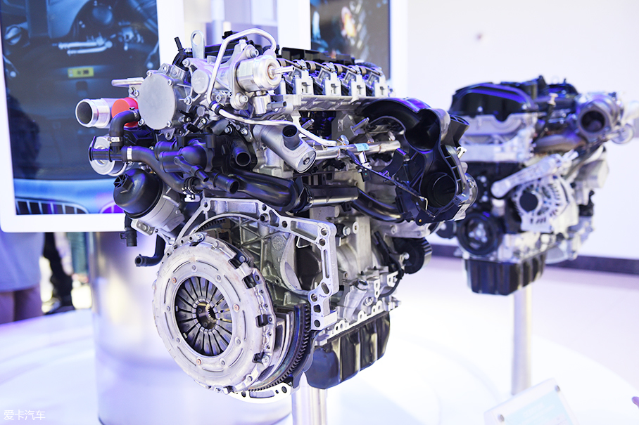 源自宝马华晨中华v7发动机工厂参观