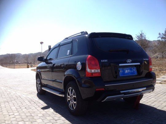 2013款途胜2.0l 手动两驱时尚版