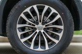 2018лV61.5T Զ