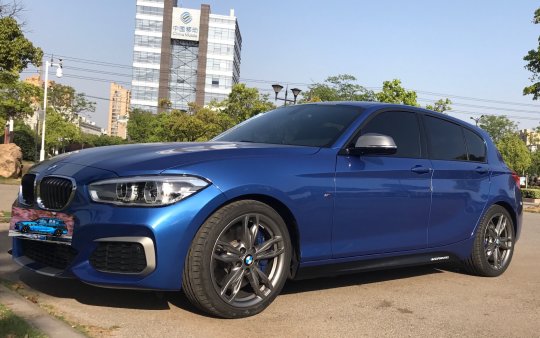 2018款宝马1系两厢m 140i