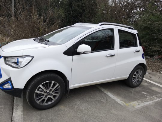 2018款江淮iev6e运动版 智享型