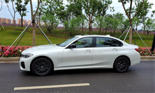 宝马3系2021款325i m运动曜夜套装 舒适怎么样_优缺点_宝马宝马3系