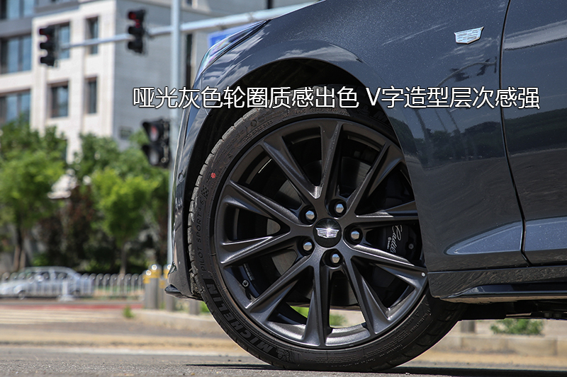 CT5 28T ˶