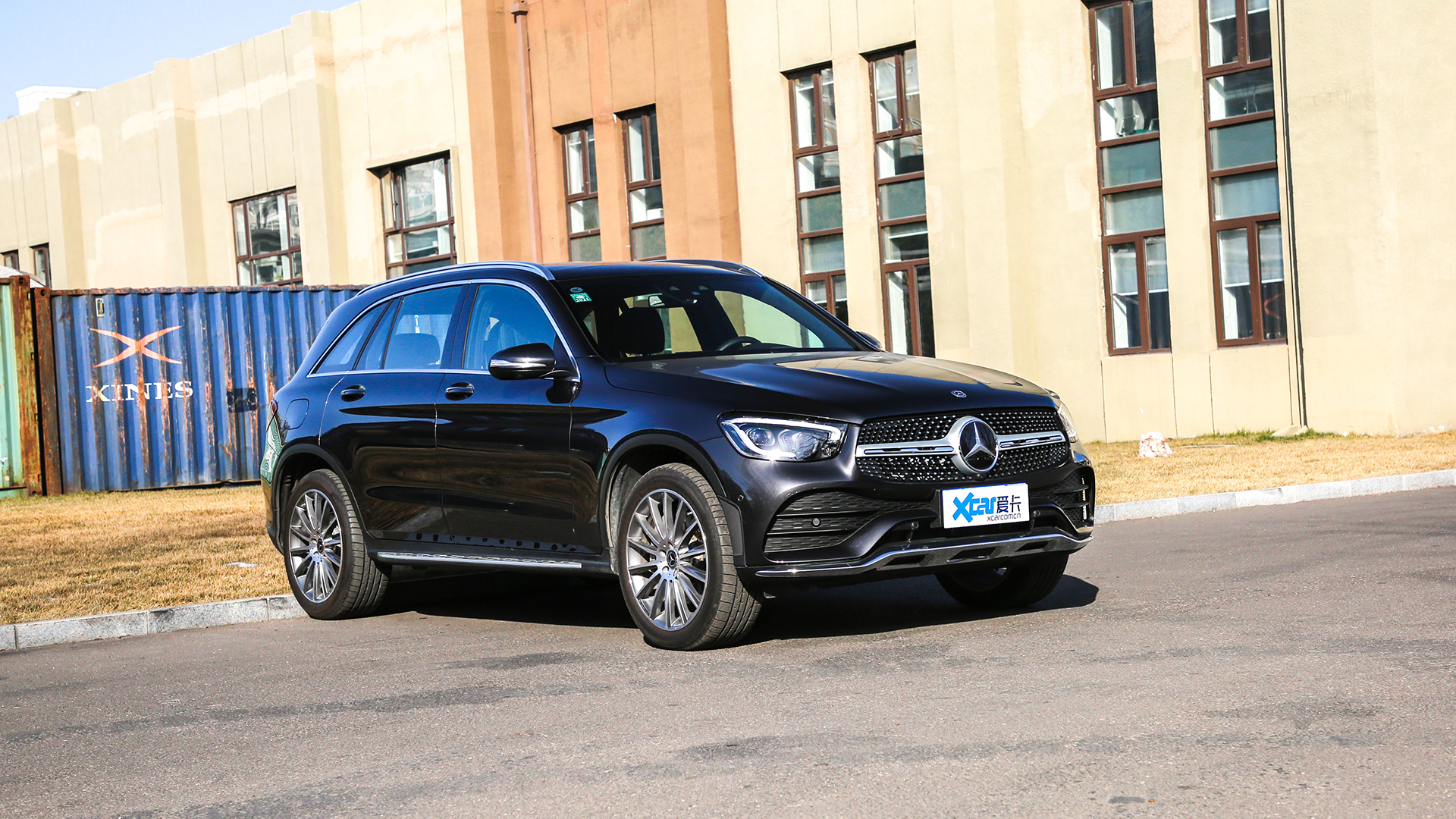 奔驰glc300l4maticamgline