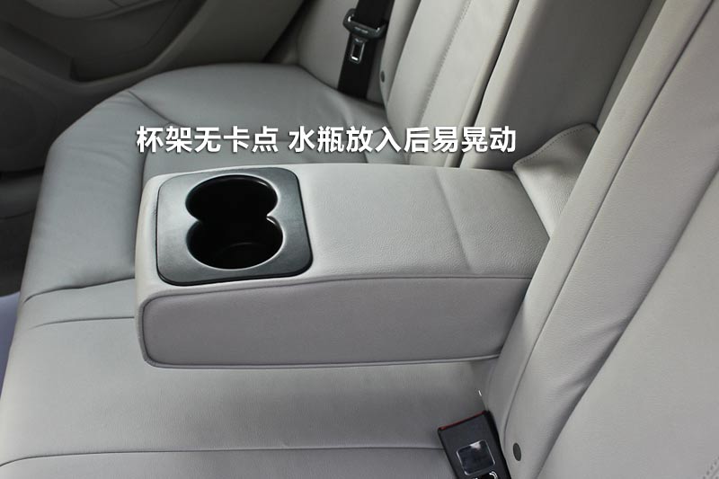 B902.0L Զ