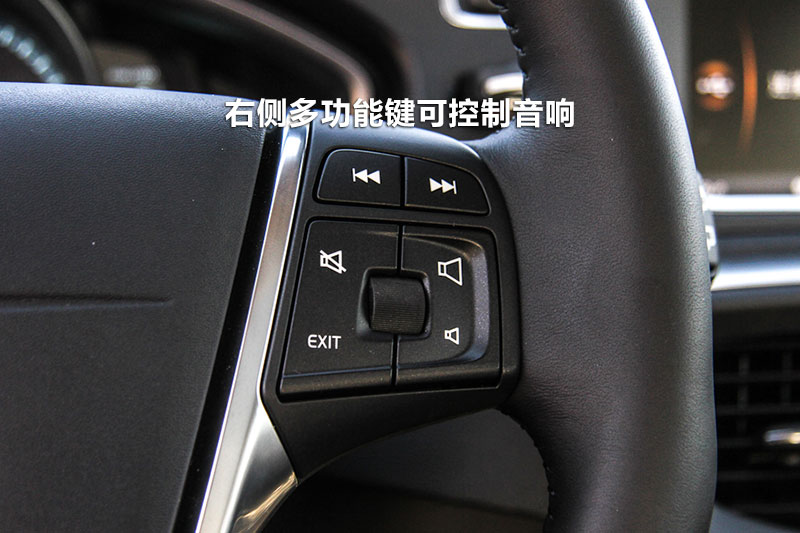 2013ֶV40 2.0T Ű